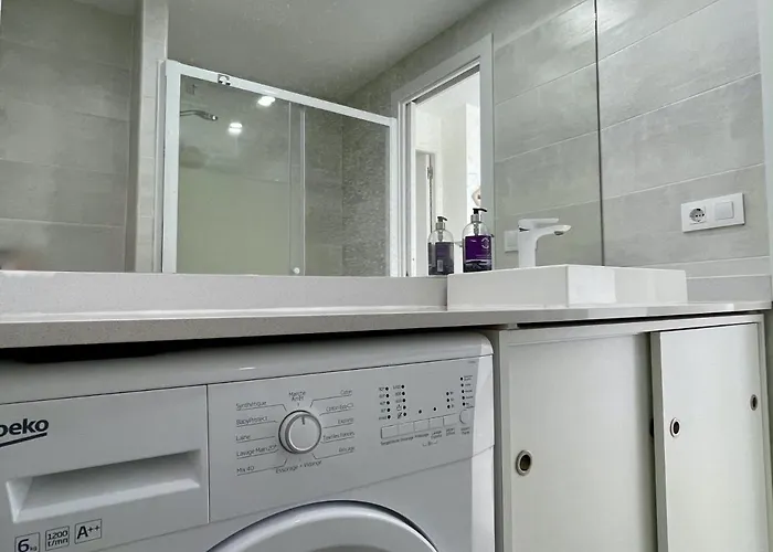 Daire Catalonia 1-7 L'Estartit